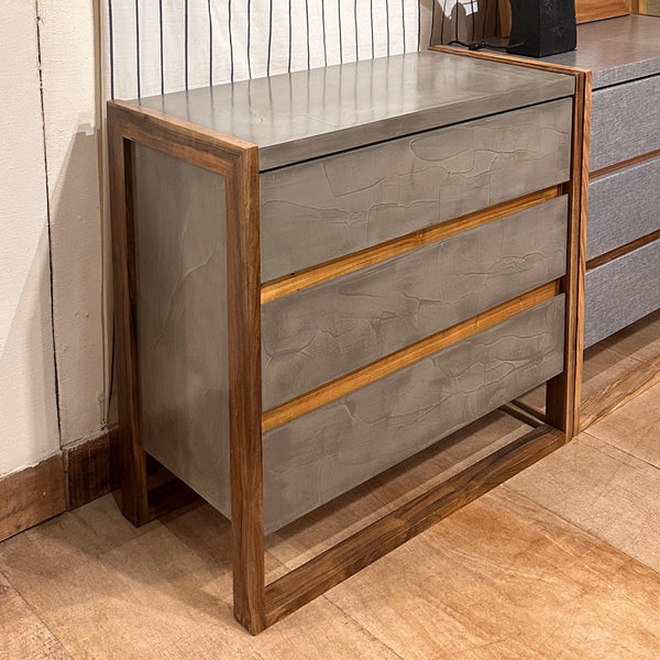 CÓMODA ANTONIA ALTA microcemento