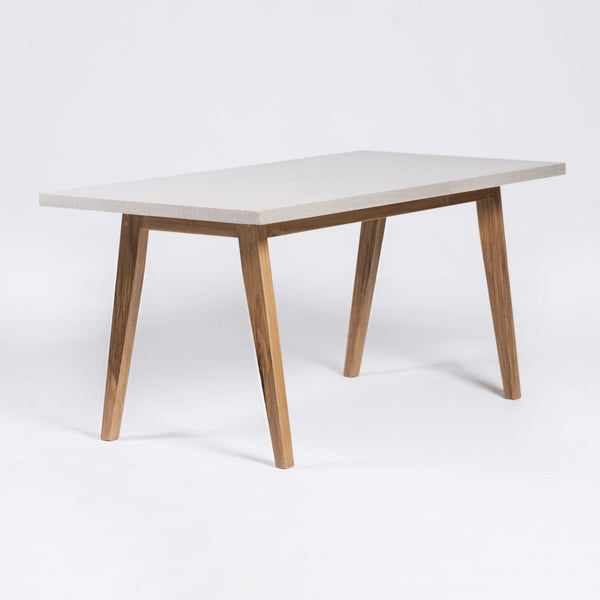 MESA MATILDE